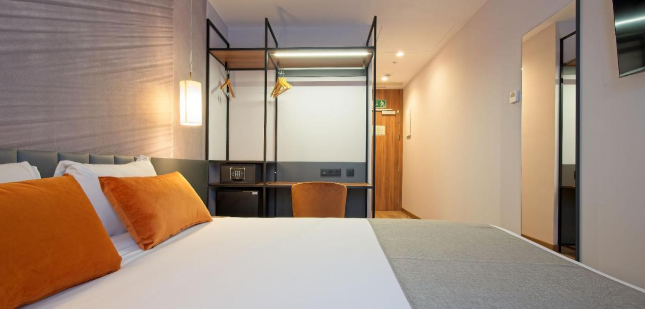 Dwo Yuste Alcala Hotel Madrid Exterior foto